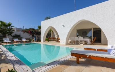 Villa con 4 Camere da Letto