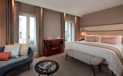 Camera King con Vista Canale Parziale