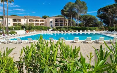 Studio - Vue sur Piscine 