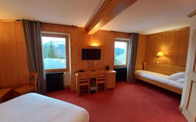 Chambre Triple u2013 Vue sur Montagne