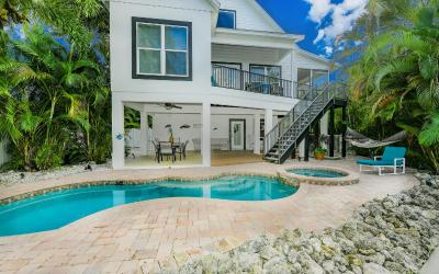 Four-Bedroom Holiday Home