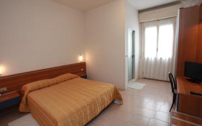 Camera Matrimoniale/Doppia con Letti Singoli