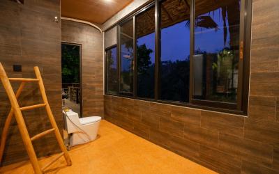 Vila dengan Kolam Renang Pribadi Vila dengan Kolam Renang Pribadi