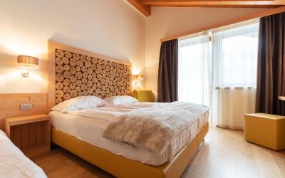 Camera Matrimoniale/Doppia con Letti Singoli con Balcone 