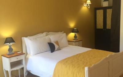 Chambre Deluxe (1 Adulte + 1 Enfant) Chambre Deluxe (1 Adulte + 1 Enfant)