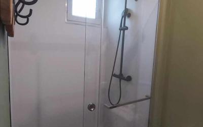 Chambre Triple avec Salle de Bains Privative