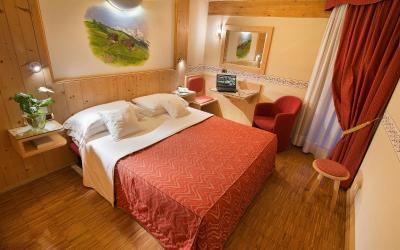 Camera Matrimoniale/Doppia con Letti Singoli