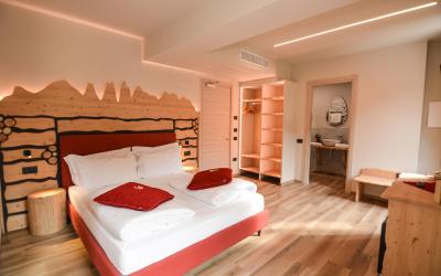 Suite con Balcone e Vista Lago