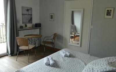 Chambre Double avec Salle de Bains Privative Chambre Double avec Salle de Bains Privative