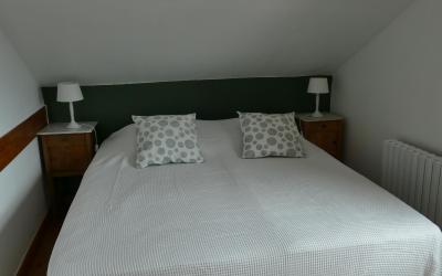 Chambre Deluxe (2 Adultes + 1 Enfant) Chambre Deluxe (2 Adultes + 1 Enfant)
