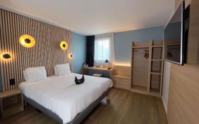 Chambre Lit Queen-Size Supu00e9rieure - Non-Fumeurs