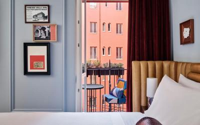 Camera King Sensational con Balcone e Vista Giardino