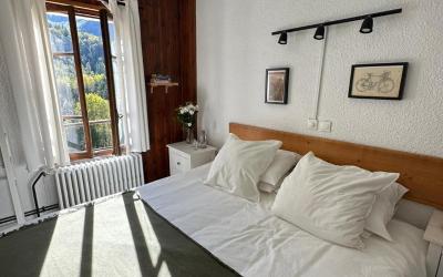 Chambre Double avec Salle de Bains Privative et Toilettes Extu00e9rieures