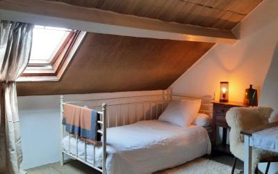 Chambre Double avec Salle de Bains Commune Chambre Double avec Salle de Bains Commune