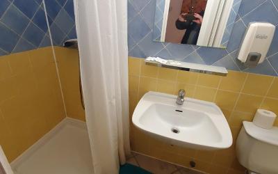 Chambre Double avec Salle de Bains Privative Chambre Double avec Salle de Bains Privative