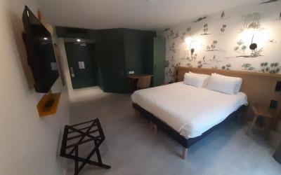 Chambre Double - Accessible aux Personnes u00e0 Mobilitu00e9 Ru00e9duite 