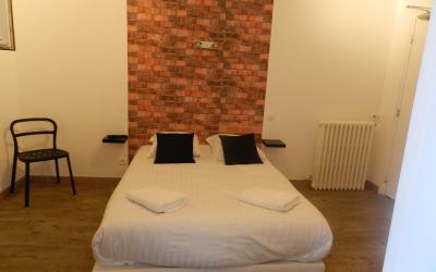 Chambre Double Deluxe (2 Adultes + 1 Enfant)