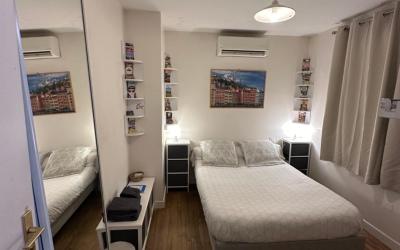 Chambre Double avec Salle de Bains Commune