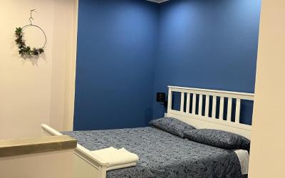 Camera Tripla Economy