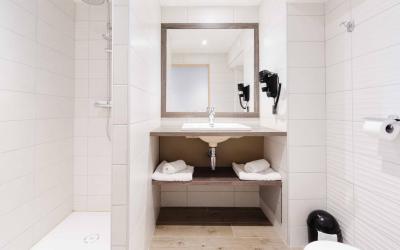 Chambre Quadruple avec Balcon Chambre Quadruple avec Balcon