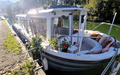 Cabine Familiale dans un Bateau