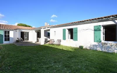 Villa (8 Adultes) Villa (8 Adultes)