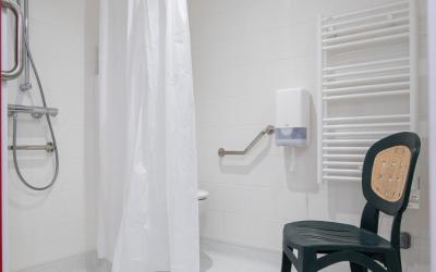 Chambre Lits Jumeaux pour Personnes u00e0 Mobilitu00e9 Ru00e9duite Chambre Lits Jumeaux pour Personnes u00e0 Mobilitu00e9 Ru00e9duite