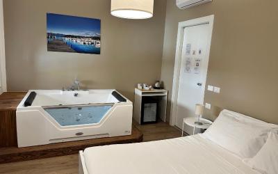 Camera Matrimoniale con Vasca Idromassaggio