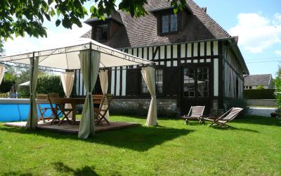 Chambre Familiale - Vue sur Jardin Chambre Familiale - Vue sur Jardin
