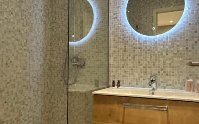 Studio Deluxe Studio Deluxe