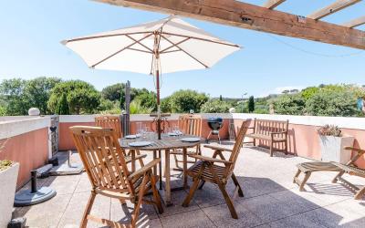 Appartement (4 Adultes) Appartement (4 Adultes)