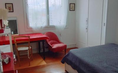 Chambre Double Standard avec Salle de Bains Commune Chambre Double Standard avec Salle de Bains Commune