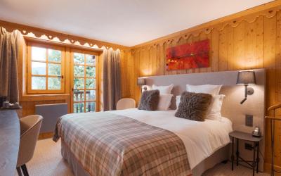 Chambre 9u00a0The Material Chambre 9u00a0The Material