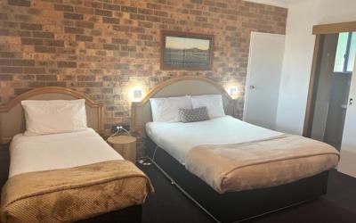 Double Room with Spa Bath