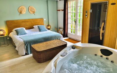Chambre Lit King-Size avec Baignoire Spa