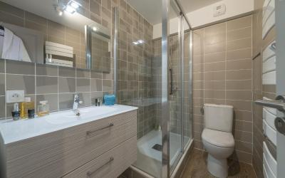 Appartement 3 Chambres avec Cabine (8 Adultes)  Appartement 3 Chambres avec Cabine (8 Adultes)