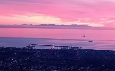 Camera Matrimoniale Comfort con Vista Mare e Balcone 