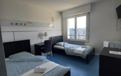 Chambre Lits Jumeaux avec Salle de Bains Privative