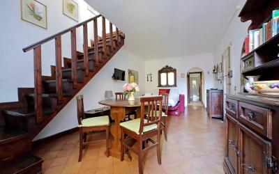 Appartamento su 2 Livelli con 1 Camera da Letto