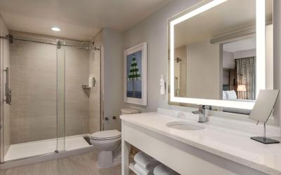 King Studio Suite