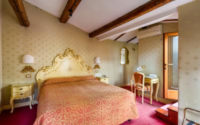 Camera Matrimoniale con Terrazza