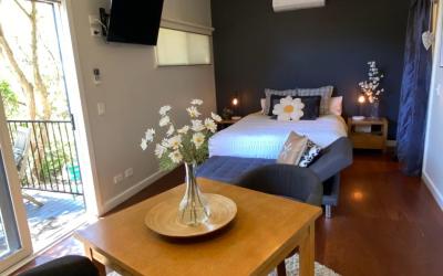 Studio with Spa Bath