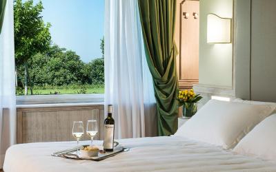 Camera Superioru00a0Matrimoniale/Doppia con Letti Singoli con Vista Giardino 