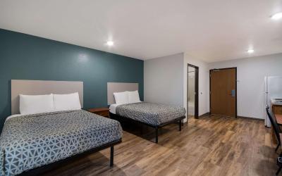 Double Room with Two Double Beds - Non-Smoking