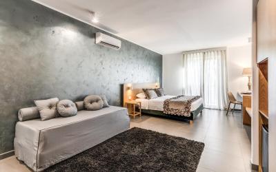 Camera Familiare Superior con Balcone - Non Fumatori