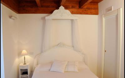 Camera Matrimoniale con Balcone