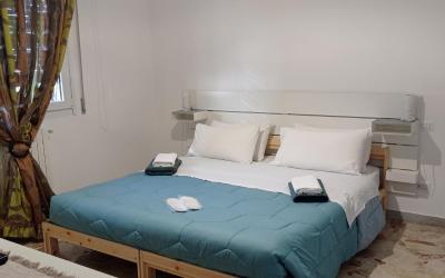 Camera Matrimoniale/Doppia con Letti Singoli con Bagno