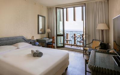 Camera Deluxe Matrimoniale/Doppia con Letti Singoli con Vista Mare 