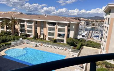 Appartement - Vue sur Piscine 