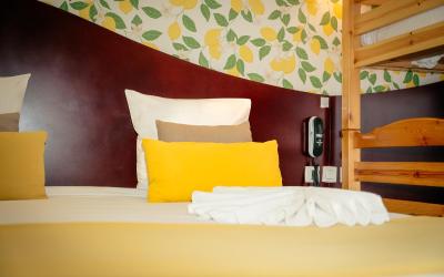 Chambres Communicantes (4 Adultes) Chambres Communicantes (4 Adultes)